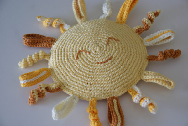 Happy Sun Baby Crinkle Toy Crochet Pattern - Image 3