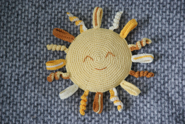 Happy Sun Baby Crinkle Toy Crochet Pattern - Image 8