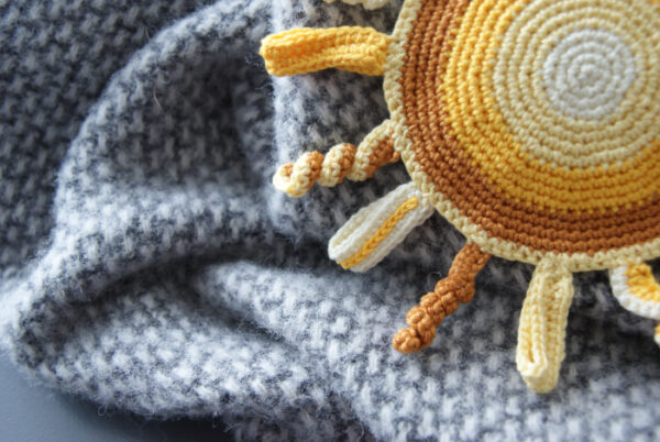 Happy Sun Baby Crinkle Toy Crochet Pattern - Image 4