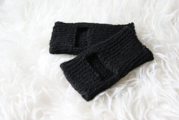 Perfectly Simple Yoga Socks Knitting Pattern (Unisex) - Image 4