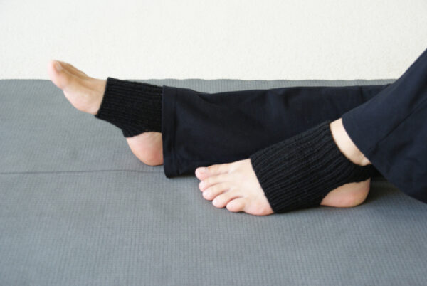 Perfectly Simple Yoga Socks Knitting Pattern (Unisex) - Image 5