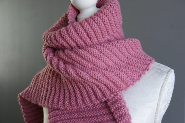 Snug Ribbed Scarf Knitting Pattern
