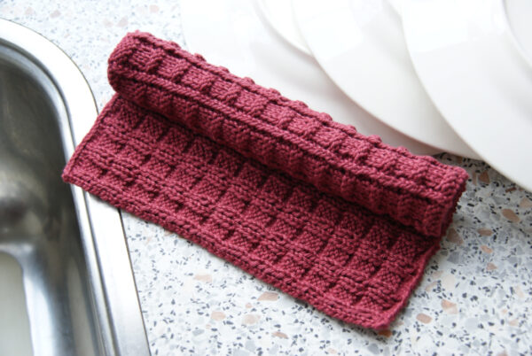 Homey Dishcloth with Waffle Stitch Knitting Pattern - Image 2