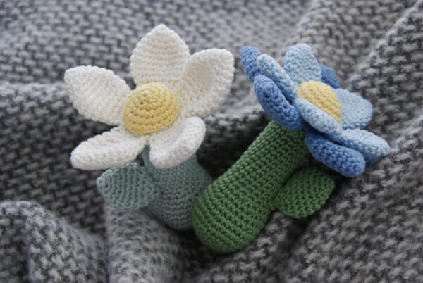Adorable Flower Rattle Crochet Pattern - Image 8