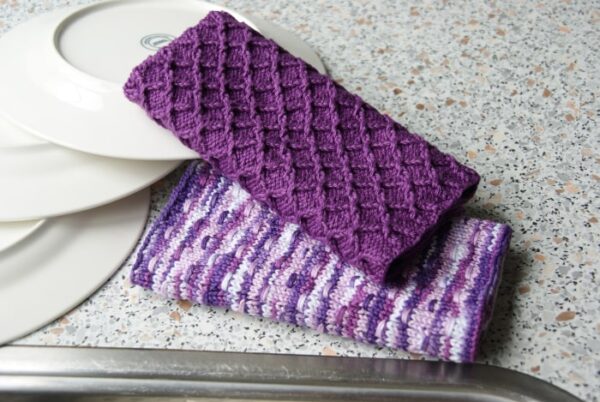 Charming Dishcloth with Smocking Stitch Knitting Pattern - Image 7